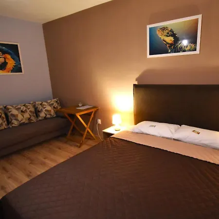 Guest house Simada 2*
